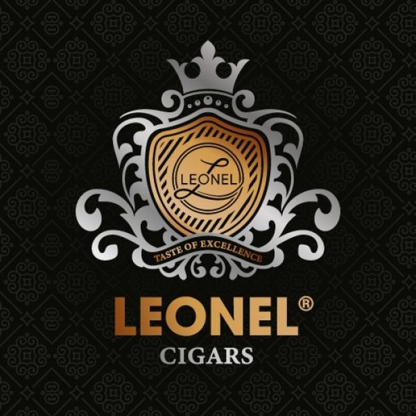Leonel White Robusto